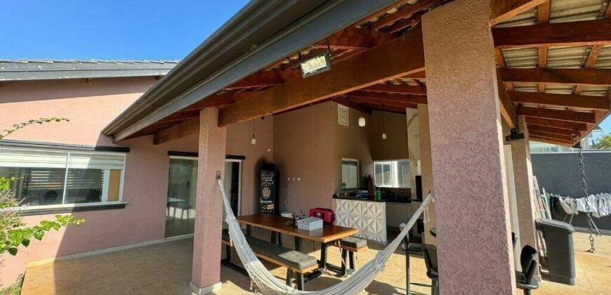 Casa com 3 dormitórios à venda, 214 m² – Quintas de São Francisco – Atibaia/SP