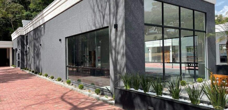 Linda Casa Térrea 561 m², Condomínio Flamboyant – Atibaia/SP