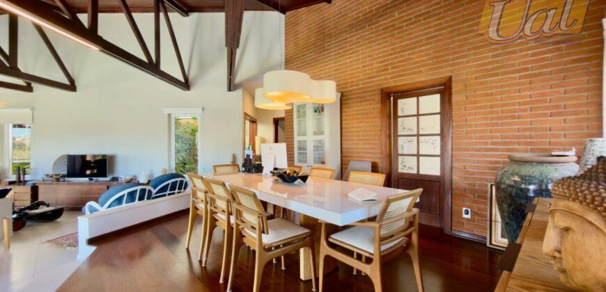 Linda Casa Térrea 561 m², Condomínio Flamboyant – Atibaia/SP