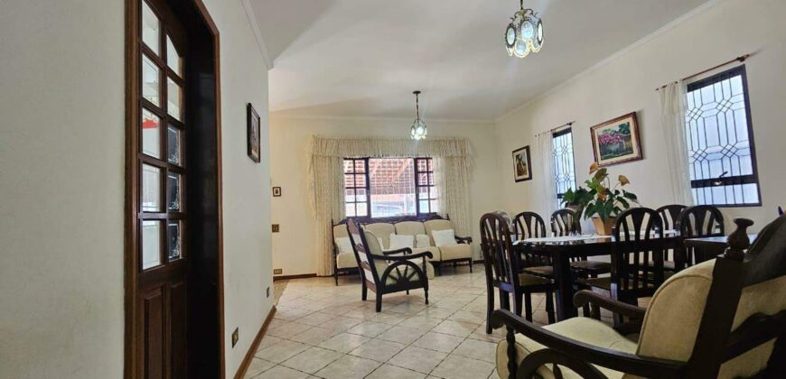 Casa com 3 dormitórios à venda, 214 m² – Quintas de São Francisco – Atibaia/SP