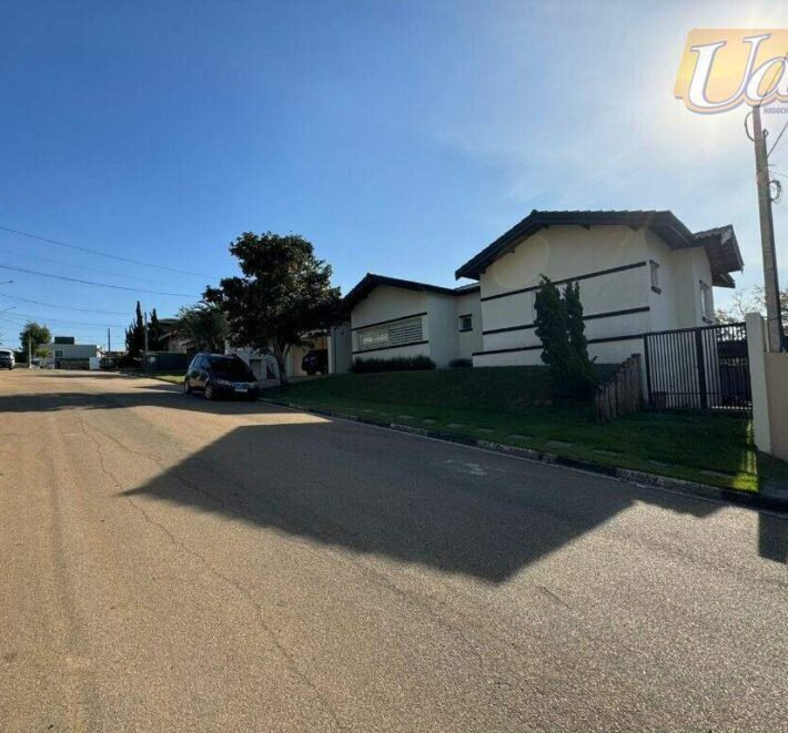 Casa com 3 dormitórios à venda, 214 m² – Quintas de São Francisco – Atibaia/SP
