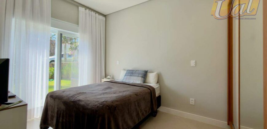 Linda Casa Térrea 561 m², Condomínio Flamboyant – Atibaia/SP