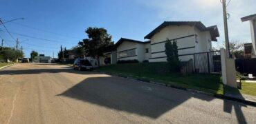 Casa com 3 dormitórios à venda, 214 m² – Quintas de São Francisco – Atibaia/SP