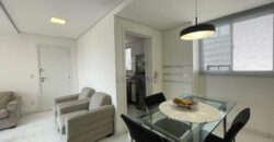 Prédio: Residencial, com 02 torres de 11 pavimentos, sendo 08 apartamentos por andar em cada Torre, revestido em textura, com 02 halls de entrada e 02 elevadores por torre, água e