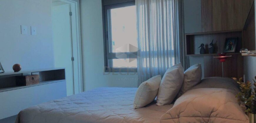 Prédio: Residencial, com 02 torres de 11 pavimentos, sendo 08 apartamentos por andar em cada Torre, revestido em textura, com 02 halls de entrada e 02 elevadores por torre, água e