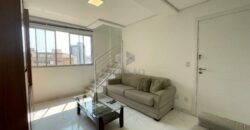 Prédio: Residencial, com 02 torres de 11 pavimentos, sendo 08 apartamentos por andar em cada Torre, revestido em textura, com 02 halls de entrada e 02 elevadores por torre, água e