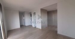 Prédio: Residencial, com 02 torres de 11 pavimentos, sendo 08 apartamentos por andar em cada Torre, revestido em textura, com 02 halls de entrada e 02 elevadores por torre, água e