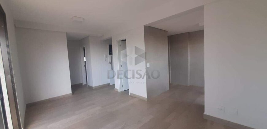 Prédio: Residencial, com 02 torres de 11 pavimentos, sendo 08 apartamentos por andar em cada Torre, revestido em textura, com 02 halls de entrada e 02 elevadores por torre, água e