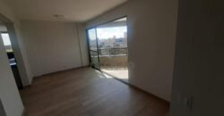 Prédio: Residencial, com 02 torres de 11 pavimentos, sendo 08 apartamentos por andar em cada Torre, revestido em textura, com 02 halls de entrada e 02 elevadores por torre, água e