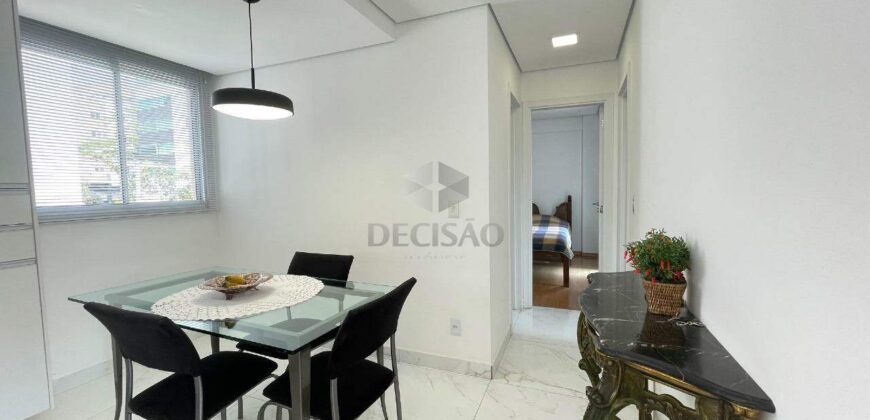 Prédio: Residencial, com 02 torres de 11 pavimentos, sendo 08 apartamentos por andar em cada Torre, revestido em textura, com 02 halls de entrada e 02 elevadores por torre, água e